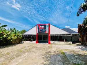 RedDoorz Syariah near RSU Sylvani Binjai