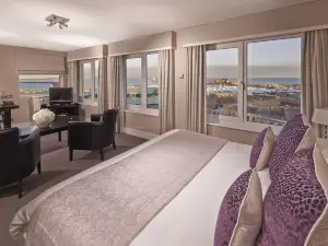 La Fregate Hotel