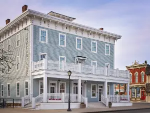 The Cadillac House Lexington, Tapestry Collection by Hilton