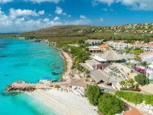 Coral Estate Luxury Resort