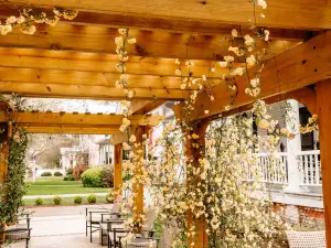 The Edenton Collection | Granville Queen Inn • Rm. 11