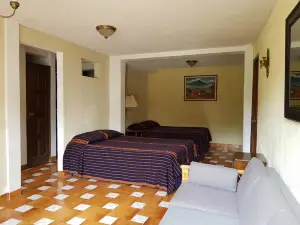 Perla Maya Hotel