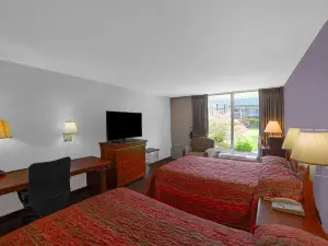 Masters Inn Selma Smithfield I-95 by OYO