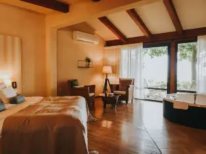 Cnaan Village Boutique Hotel & Spa