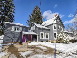 Best Location! Large Home in Ellicottville