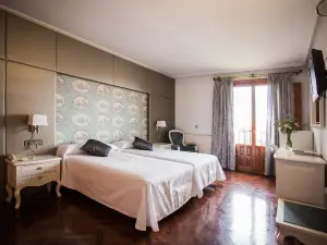 Hotel II Virrey