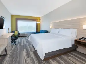Holiday Inn Express & Suites Grand Rapids Airport - South
