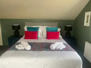 Wee Hoose-Private-Hottub -Romantic Break-Portaferry