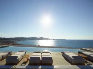 米洛斯的白色海岸穹頂，世界小型豪華飯店 - 限成人