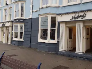 Harry's Hotel & Restaurant