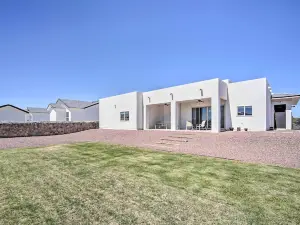 Upper Valley El Paso Home w/ Hiking Access on-Site
