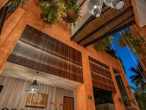 Sayulinda Hotel