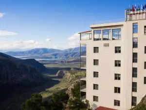 V Hotel Delphi