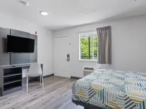 HomeStay Lodge - Pensacola - Davis