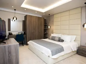 Family Hotel Business Club
