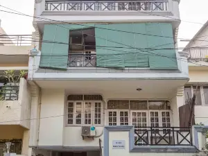 Woodpecker Apartments Hauz Khas