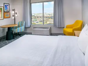 Hampton Inn by Hilton St. Louis Airport