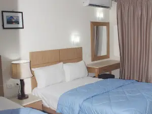 Royal Residence City Center