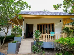 Saphlivilla Beach Resort