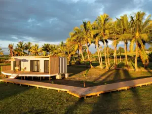 Selah Fiji