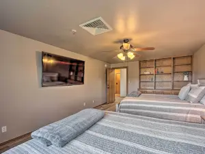 Golf Course & Lake Views: Cozy Afton Condo!