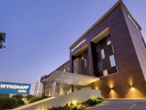 WYNDHAM SANTIAGO AIRPORT