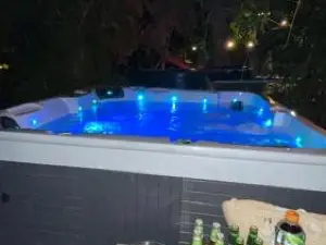 Gross Nofesh and Spa Guesthouse
