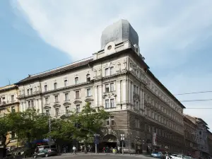 City Hotel Ring