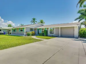 Canalfront Home w/ Dock & Pool: 5 Mi to Ft Myers!