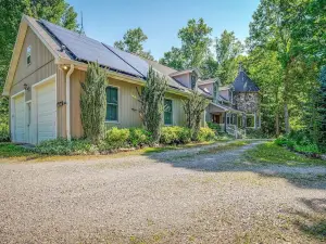 Idyllic Martinsville Retreat w/ Deck & Forest View