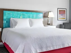Hampton Inn by Hilton Old Bridge