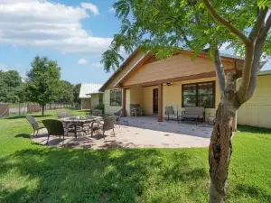 Grand Lake Reunion House-Community pool, hot tub, lake access