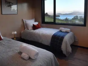 Harbour Hideaway