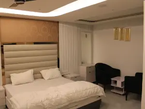 Hotel Gold Stone