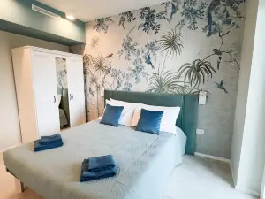 Seafront Modern Acquamarine Suite by Ca-Sa Check