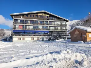 拉魯亞飯店