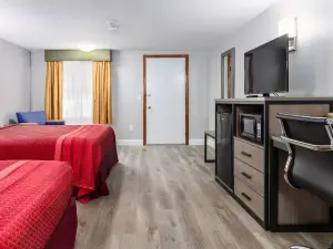 Captains Quarters Motel & Conference Center