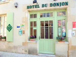 ホテル デュ ドンジョン