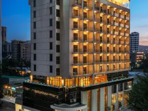 DoubleTree by Hilton Addis Ababa Airport