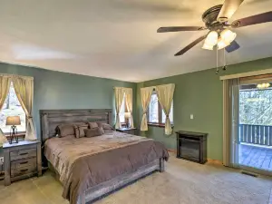 Lovely Terra Alta Cabin < 1 Mi to Alpine Lake