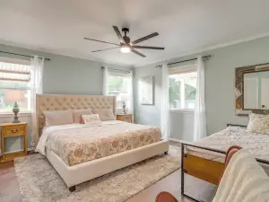 Lakefront Living with Pickleball, Basketball, Hot Tub & Lake activities