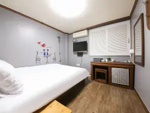 더퍼스트