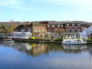 Macdonald Compleat Angler