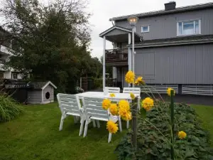 Mukava Kellarihuoneisto Jossa Sauna ja Poreallas