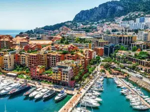 Heart of Monaco -5 Min Forum Grimaldi et Casino Monte Carlo