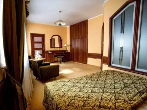 Pietrak Hotel