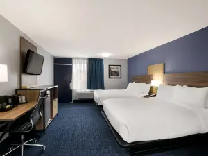 鴿子谷SureStay Plus Hotel by Best Western