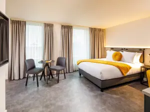 Southgate Hotel London