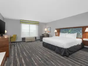 Hampton Inn & Suites Lincoln Northeast/I-80