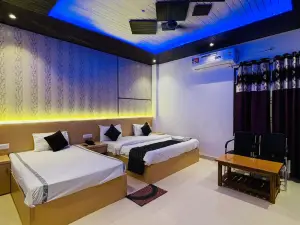 Hotel the Ramay Palace